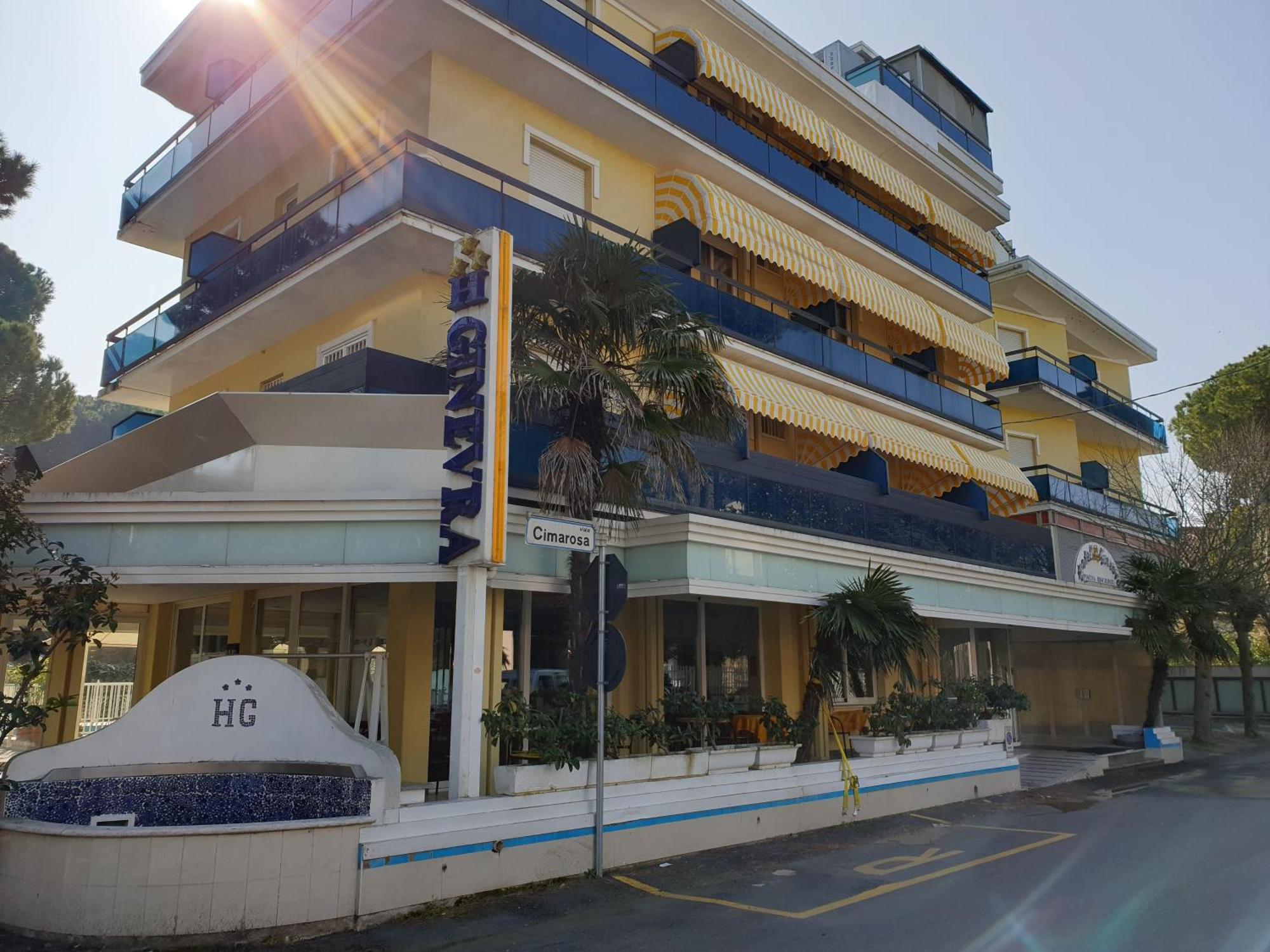 Hotel Ginevra Riccione Exterior photo